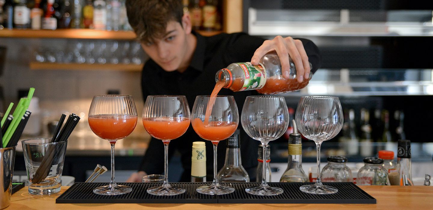 formation de commis de bar en alternance
